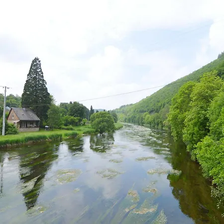 Vakantiehuis Cozy Near River, Cleaning Included Alle