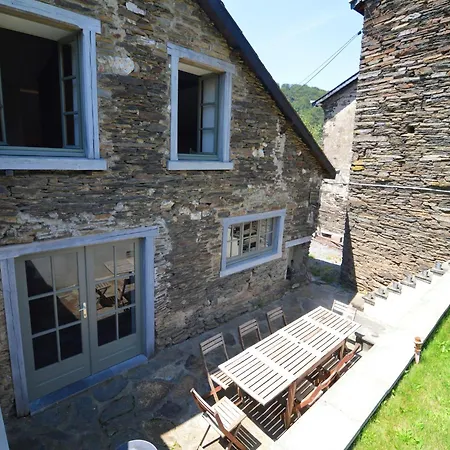 Vakantiehuis Cozy Near River, Cleaning Included