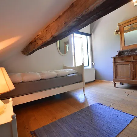 Cozy Near River, Cleaning Included Vakantiehuis Alle